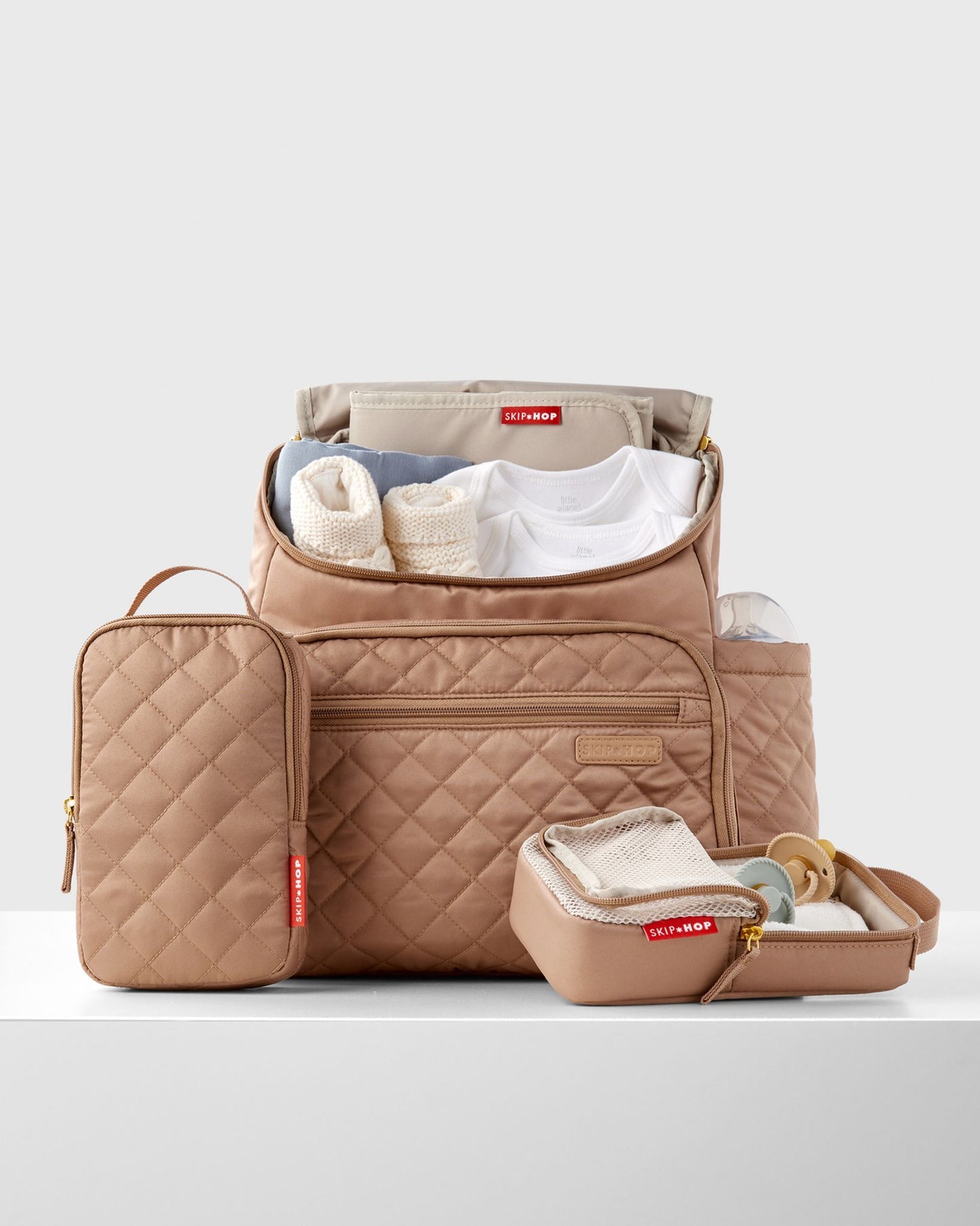 Skip Hop Forma Diaper Backpack - Maternity Bag for Newborn Baby, Multiple Pocket with Insulated Bottle Pockets & Multi Compartments Diaper Bag for Mothers for Travel - Camel
