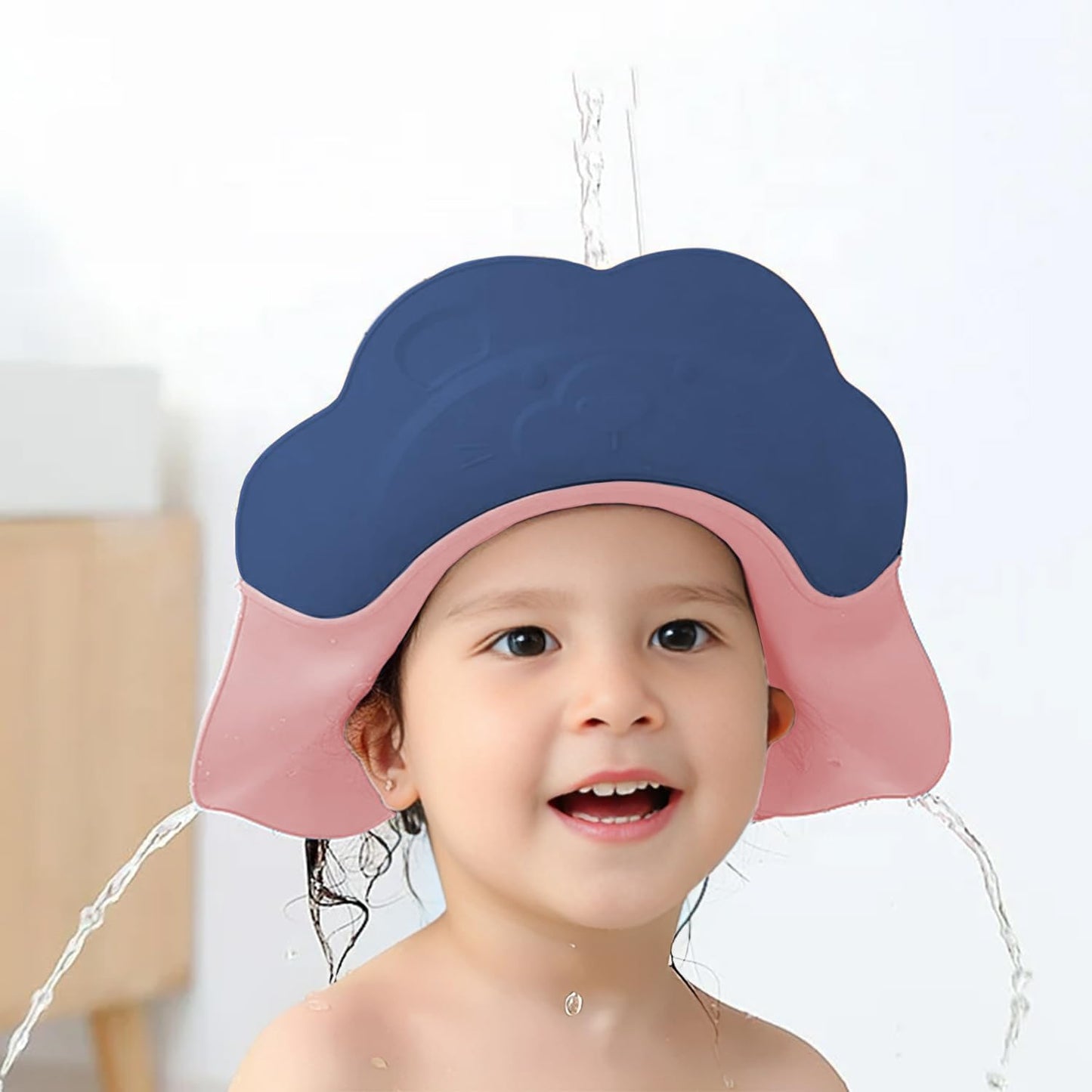 StarAndDaisy Baby Shower Cap Shield, Adjustable Shower Cap for Kids, Visor Hat for Eye and Ear Protection for 0-8 Years Old Children.