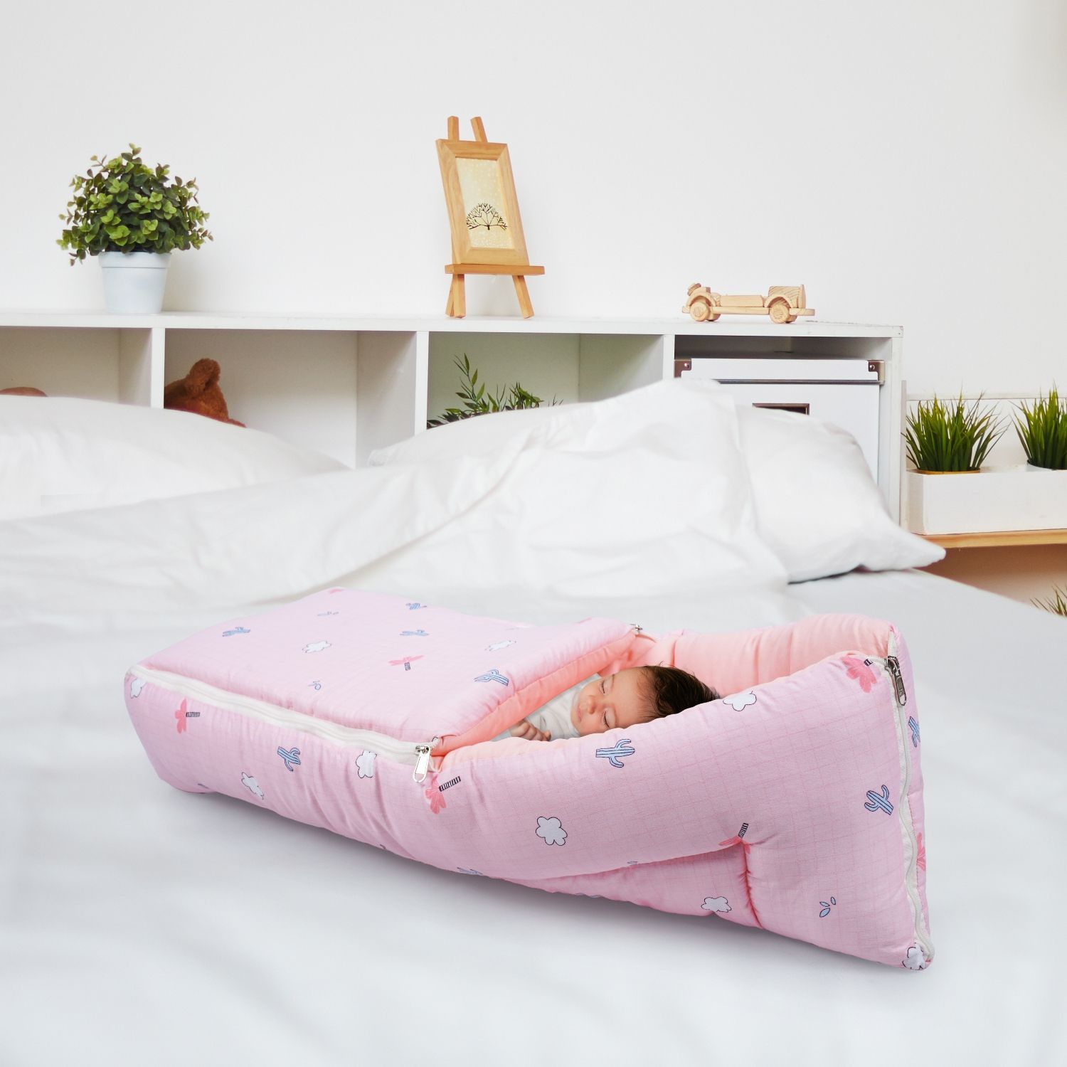 R for Rabbit Snuggy Baby Bed - Easy To Carry, Convertible, High Quality Zip, 100% Natural Cotton Blush Pink