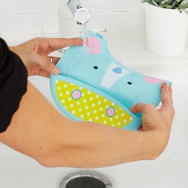 Skip Hop Zoo Fold & Go Silicone Bib