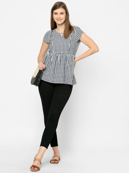 Mystere Paris Cute checkered Maternity Top