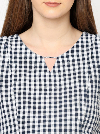Mystere Paris Cute checkered Maternity Top