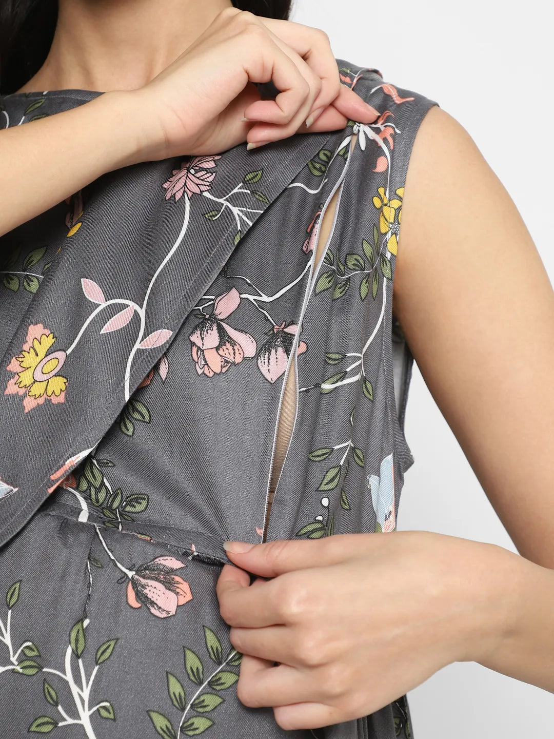 Mystere Paris Grey Hibiscus Printed Maternity Dress