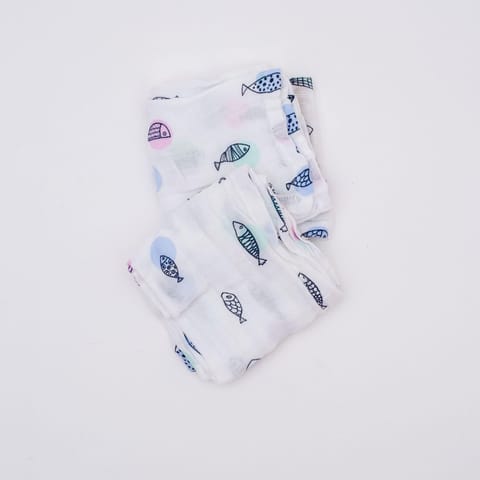 Yellow Rabbit Fish On Polka Dots Muslin Squares