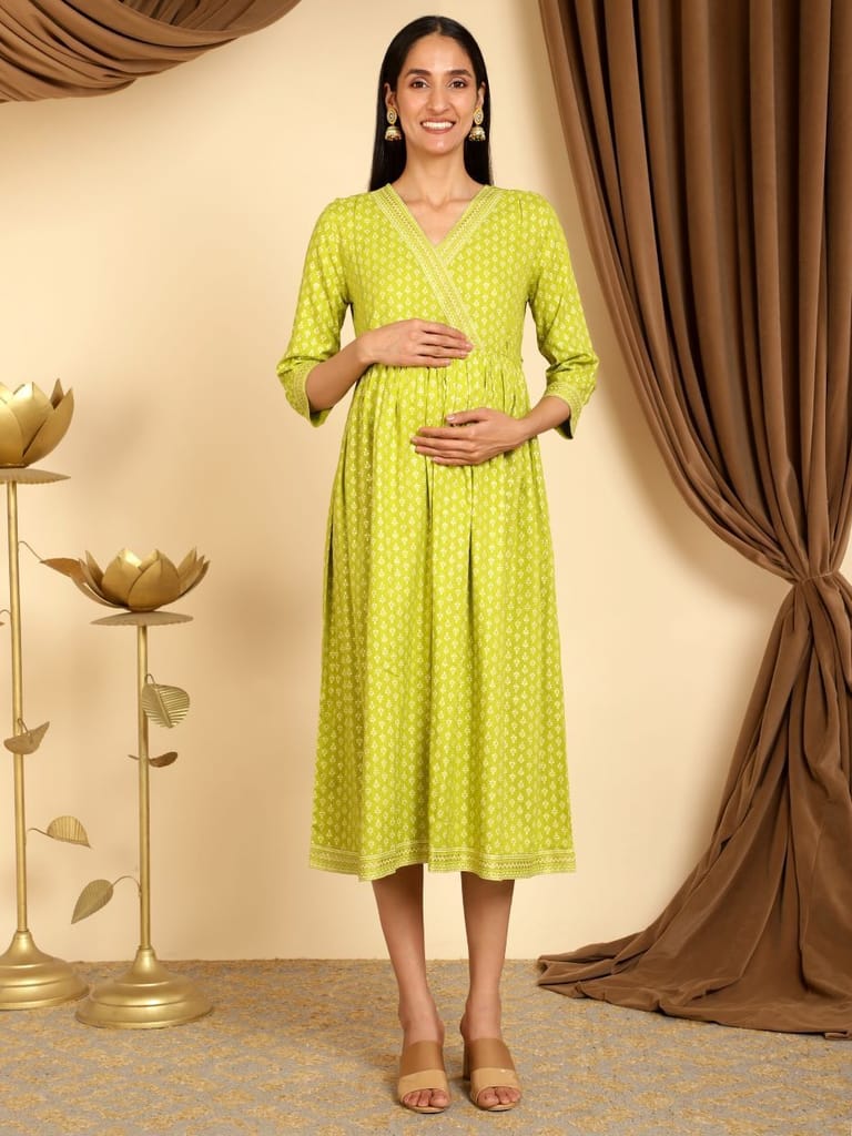 ZELENA 3/4th Sleeves Rayon Printed Green Maternity Feeding Dress