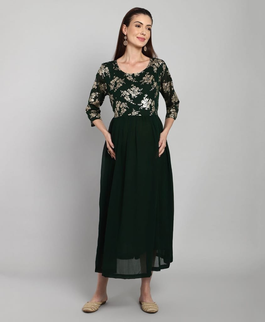 ZELENA Maternity Photoshoot Special 3/4th Sleeve Green Gown