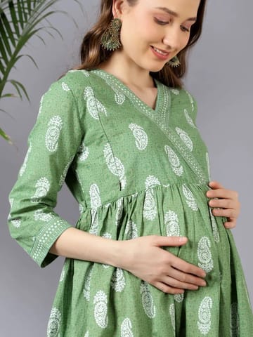 ZELENA 3/4th Sleeves Cotton Printed Green Maternity Feeding Dress
