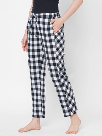 Mystere Paris Classic Checked Pyjamas
