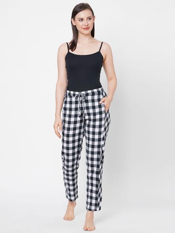Mystere Paris Classic Checked Pyjamas