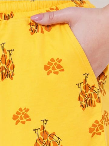 Mystere Paris Funky Yellow Giraffe Print Shorts