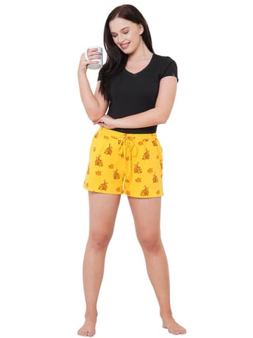 Mystere Paris Funky Yellow Giraffe Print Shorts