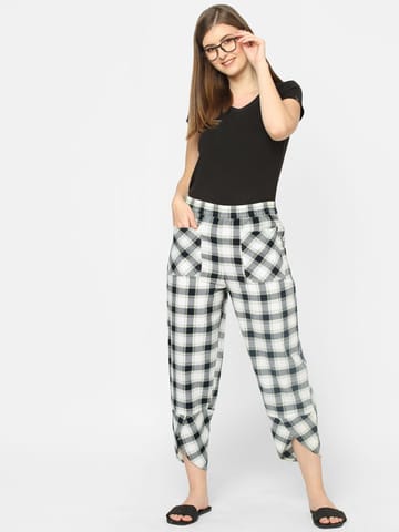 Mystere Paris Cute Checked Loung Pants