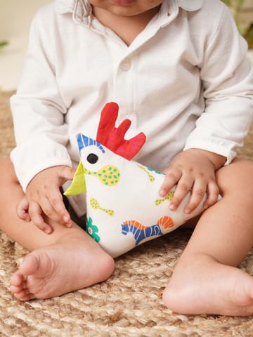 Greendigo Organic Cotton Sustainable Plush/Soft Toy for Baby Boys, Girls and Kids, Super-Soft, Safe, Great Birthday Gift (Hen)