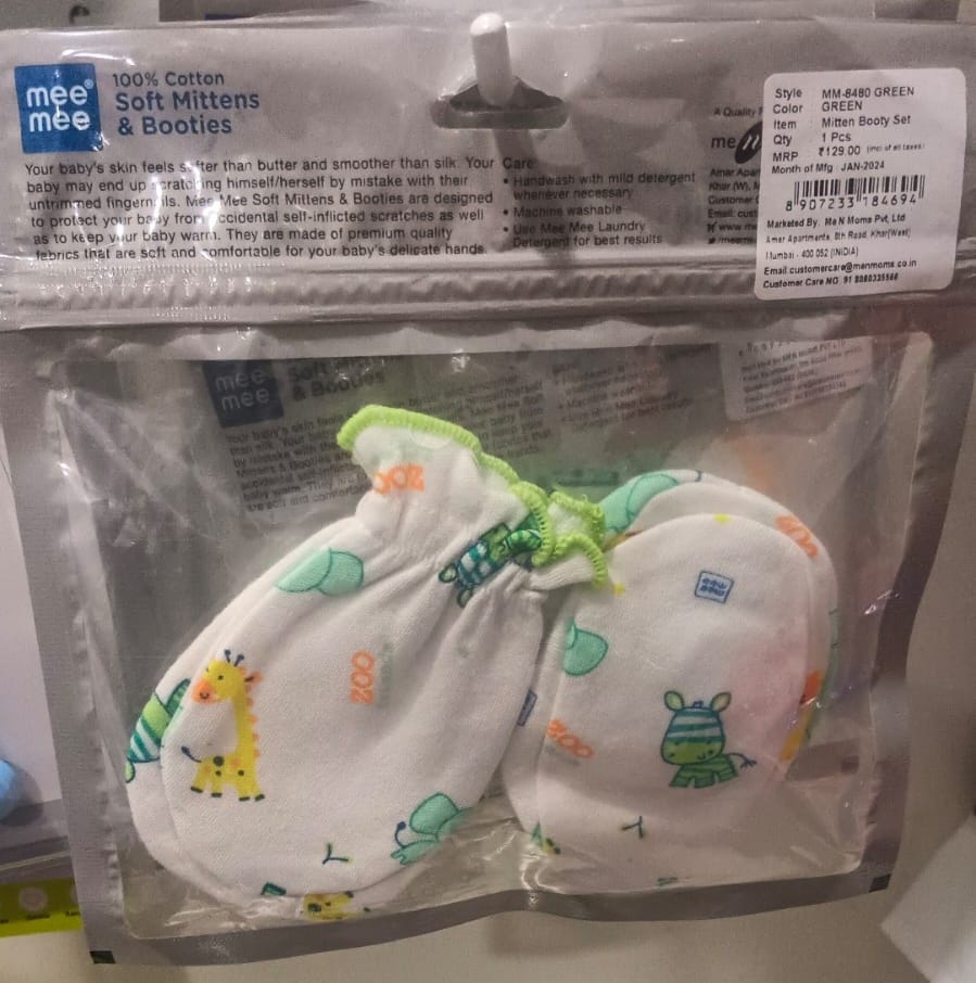 Mee Mee 100% cotton Soft Mittens and Booties Green