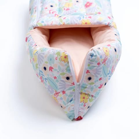 haus & kinder 3 in 1 Baby Sleeping Bag & Carry Nest | Cotton Bedding Set for Infants & New Born Baby | Portable/Travel & Skin Friendly | 0-6 Months (Ditsy Bloom)