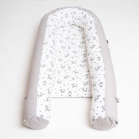 Aariro Cozy nest Counting sheep