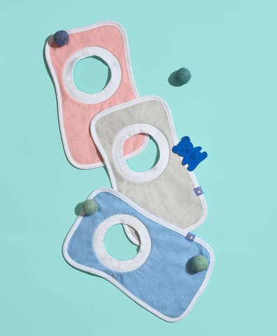 Mi Arcus Cotton Feeding Bib Set for Kids Pack of 3 Washable Comfortable Easily Adjustable Bib for 0-3 Months