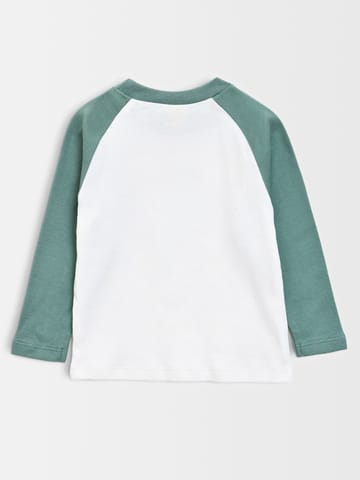 Mi Arcus Raglan Sleeve Peanuts Printed Green T-shirt for Kids