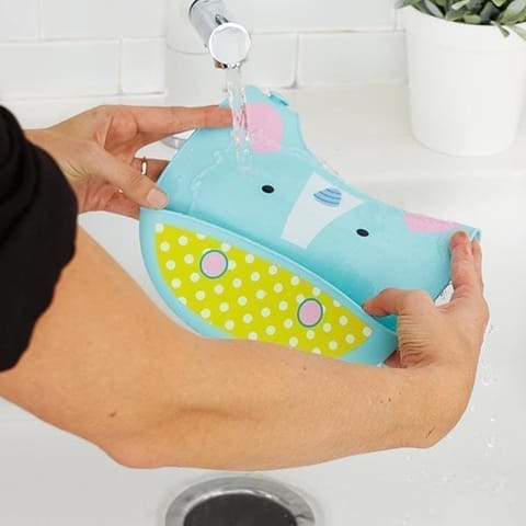 Skip Hop Zoo Fold & Go Silicone Bib