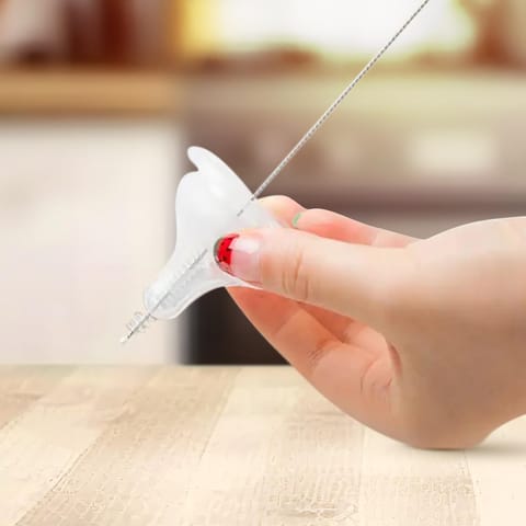 BAYBEE 4 in 1 Nylon Bristles Baby Feeding Bottles & Nipple Cleaning Brush Easy Grip 360° Rotating Long Handle for Easy to Clean Bottle Neck & Corners for All Mugs & Cups (Blue)