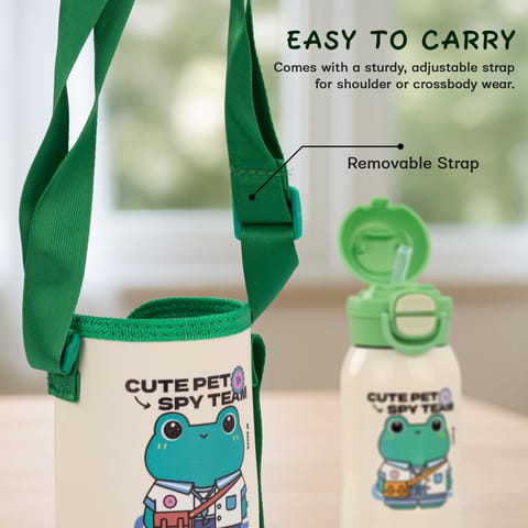 BAYBEE 2 in 1 PandaPlunge Baby Sipper Water Bottle with Straw for Kids | Leak Proof Sipper Water Bottle with Carry Pouch & Adjustable Strap | BPA Free & Non-Toxic with 550ml Drinking Bottle (Green)