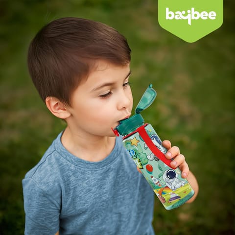 BAYBEE Space 700ml Sipper Bottle for Kids, Anti-Spill Sippy Water Bottle- BPA Free |Sippy Cup, Baby Bottle Sippers | Sipper Water Bottle for Kids Infants & Toddlers 6 Months to 9 Years (Green)