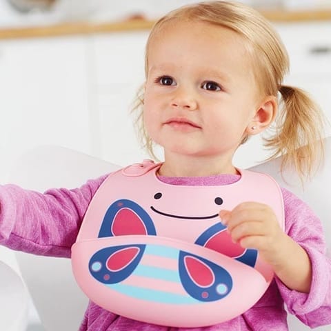 Skip Hop Zoo Fold & Go Silicone Bib