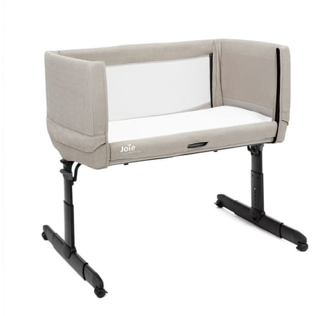 Joie Roomie Go Bedside Crib – Portable Baby Bassinet with Travel Bag, One-Hand Drop Side, Tilt Incline & Mesh Panels | Adjustable Height, Lockable Wheels & Washable Mattress Cover | 0–9kg