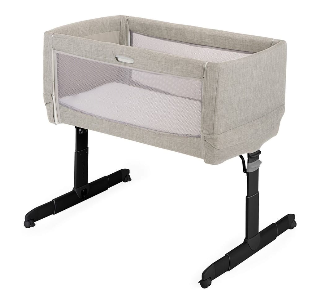 Joie Roomie Go Bedside Crib – Portable Baby Bassinet with Travel Bag, One-Hand Drop Side, Tilt Incline & Mesh Panels | Adjustable Height, Lockable Wheels & Washable Mattress Cover | 0–9kg
