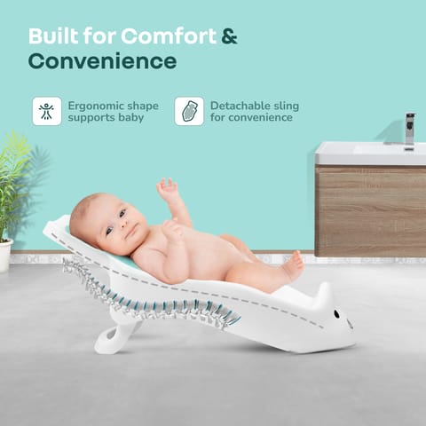 R for Rabbit Bubble Double Bunny Lake Blue Bath Tub