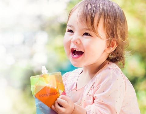 Momcozy Squeeze Pouch Holder