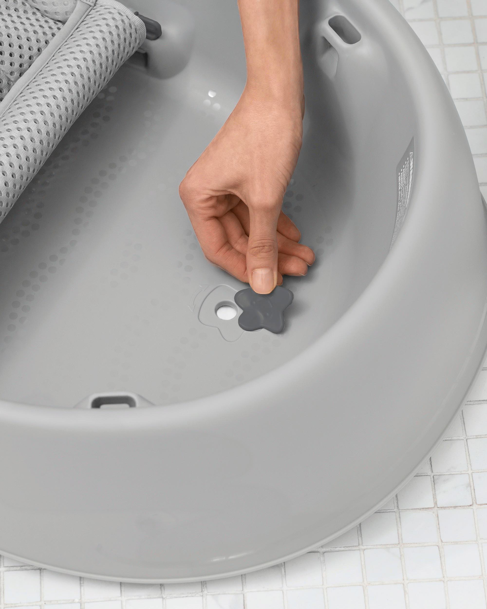 Moby Smart Sling 3-Stage Tub- Grey